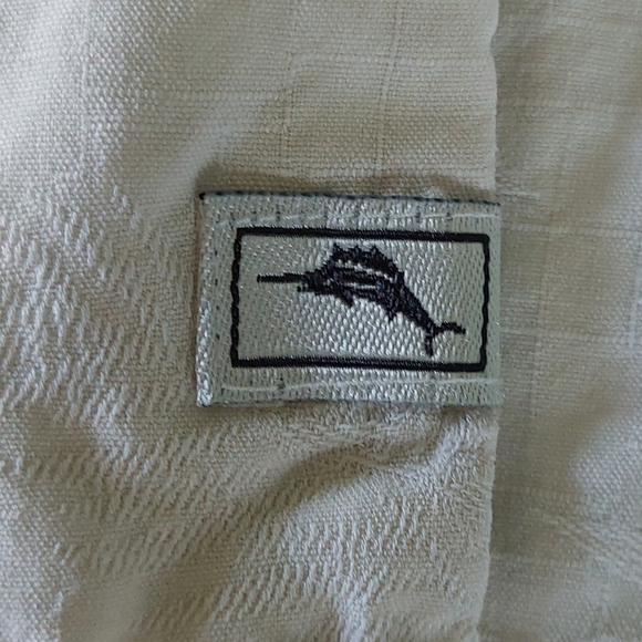 Tommy Bahama Polo Shirt XL Mens White 100% Silk TB93 Reverse Logo Graphic Print - Picture 4 of 13